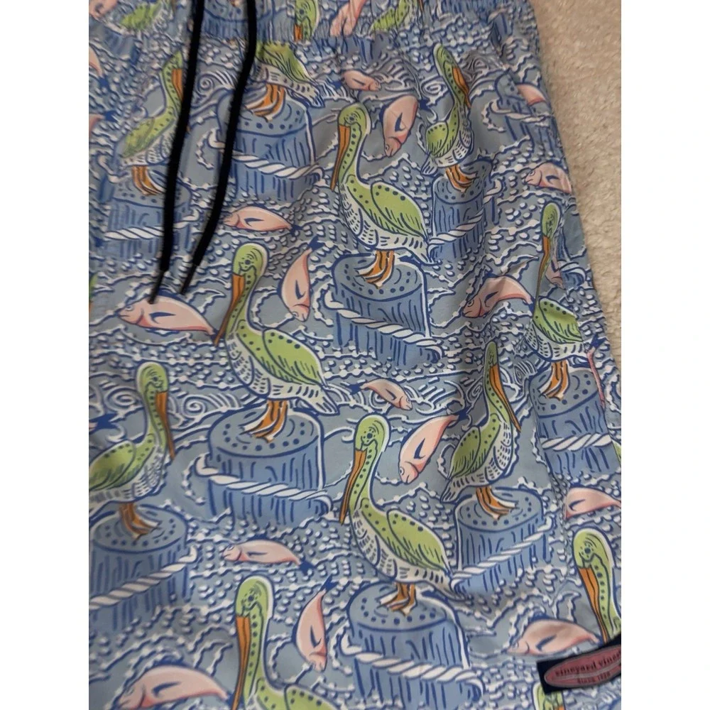 Vineyard Vines Swim Trunks Mens‎  Blue Pelican Fish Size Xl